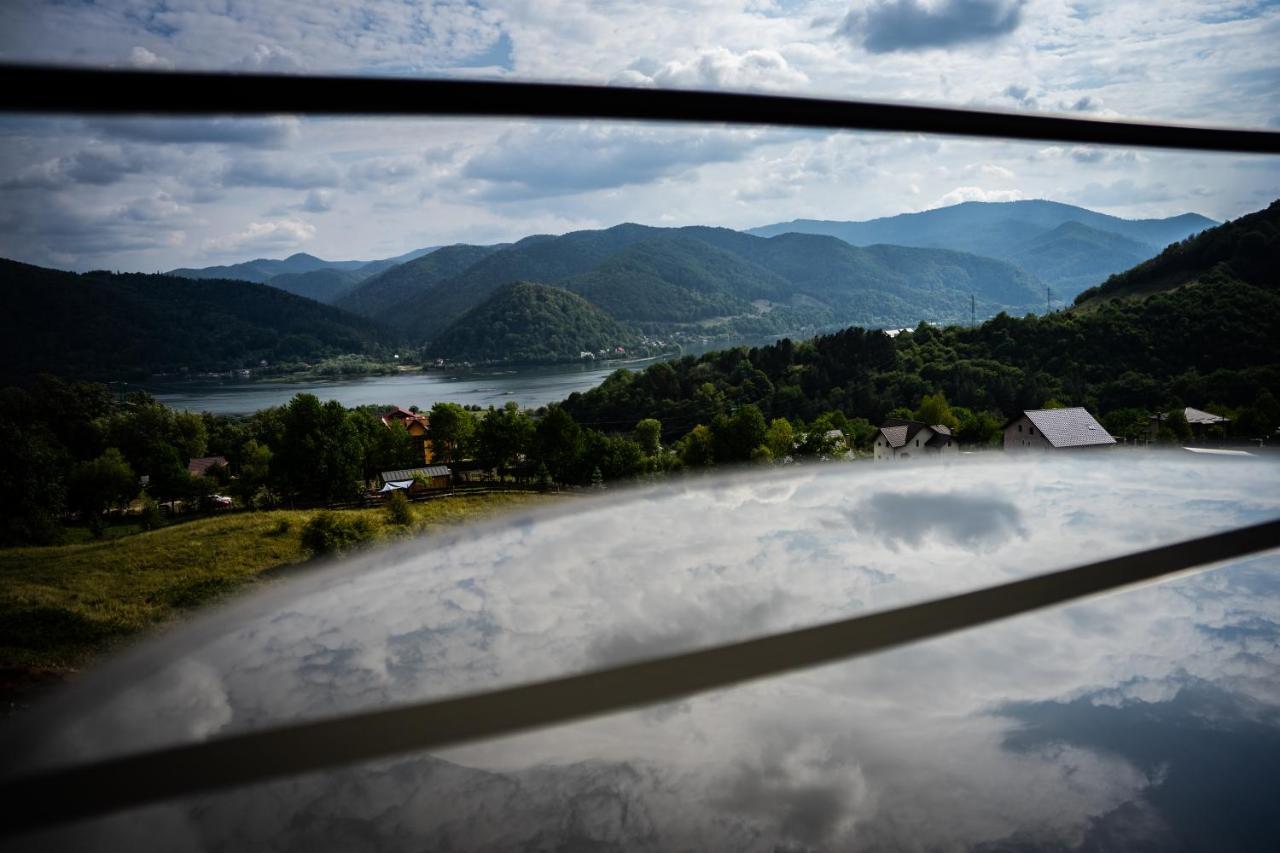 Villa Casuta Mea à Piatra Neamţ Extérieur photo